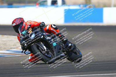 media/Sep-20-2025-TrackDaz (Sat) [[27f0cde673]]/A Group/12pm (Turn 1)/